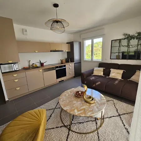 Celia - Charming 1br With Terrace Near Ajaccio * Sarrola-Carcopino